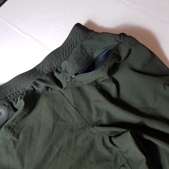 UNDER ARMOUR WOMEN'S DARK GREEN FITTED HEATGEAR TRACK PANTS SIZE MEDIUM - Picture 11 of 16